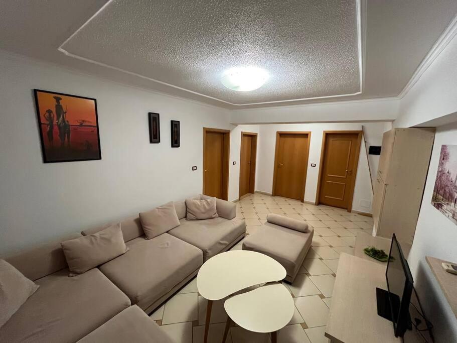 Ak Terminal Apartments Durrës 外观 照片